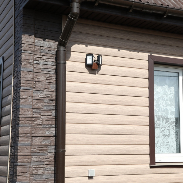 Docke LUX/ Монреаль Блок-Хаус D4,7T (Кедр)